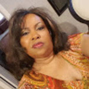 Meet your Posher, Letitia